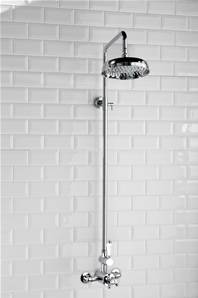 Deluge Traditional Shower Riser Kit