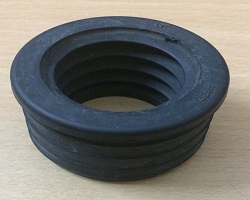 Uppercross 32MM Rubber Boss Adaptor