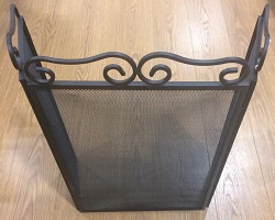 Castle Living 3 Panel Scroll Firescreen - 71cm